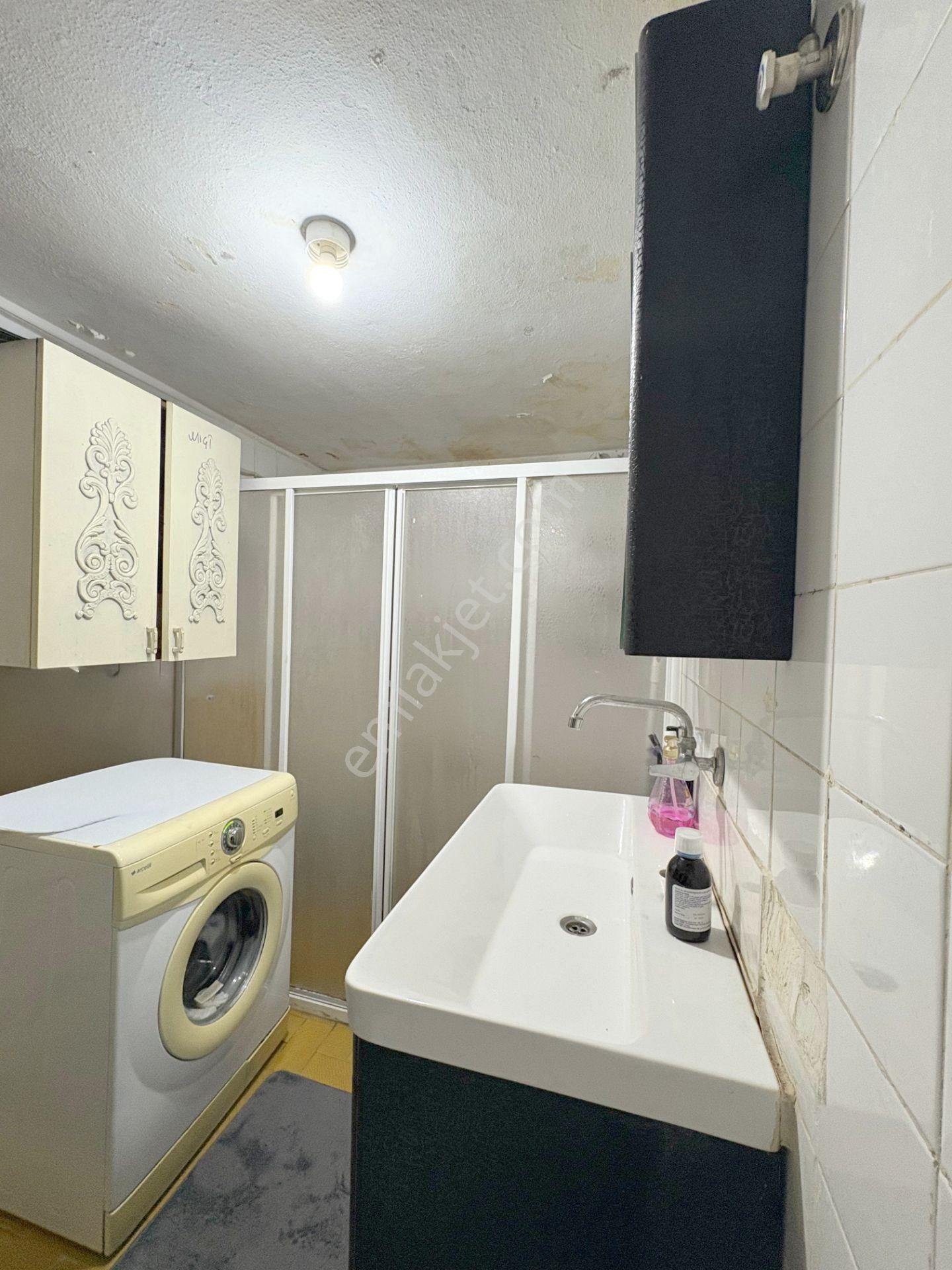 C21 Cius; Eşref Dinçer Mahallesinde 2+1 Ara Kat Eşyalı Satılık Daire - Görsel 13