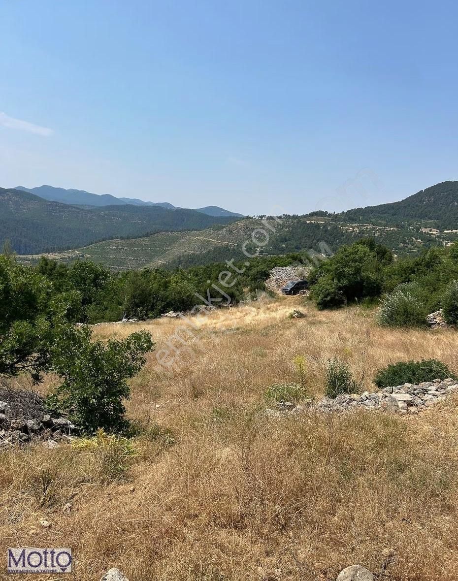 Bucak Çamlık Yerleşim Yerine 900 Metre Mesafede 3.052m² Arazi - Görsel 3