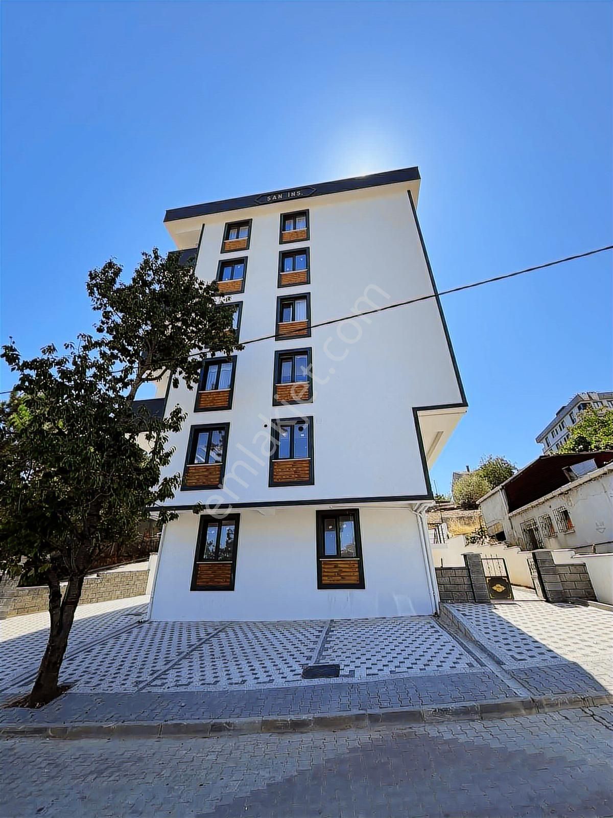 Sultanbeyli Necipfazıl Mahallesinde Satılık Dubleks Daire - Görsel 16