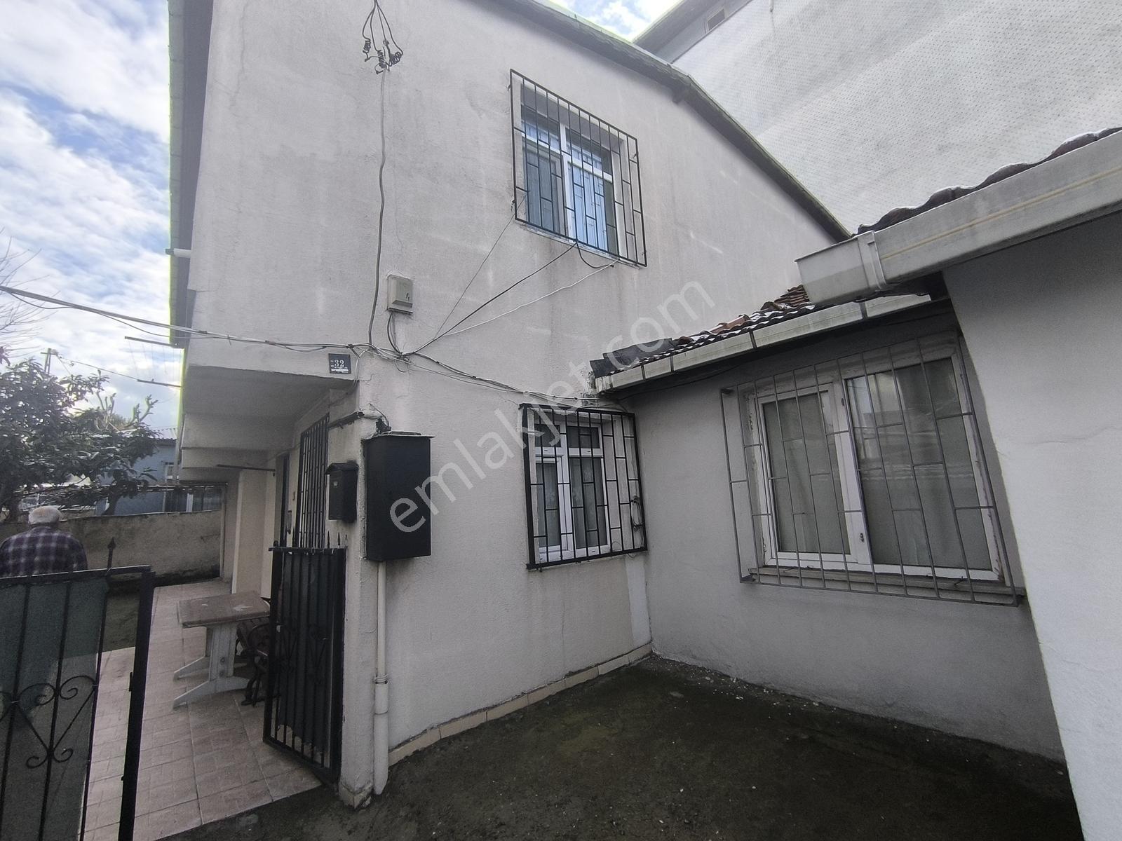 Ataşehir Yeniçamlıca Mh Gecekondu+2 Katlı Bina - Görsel 3