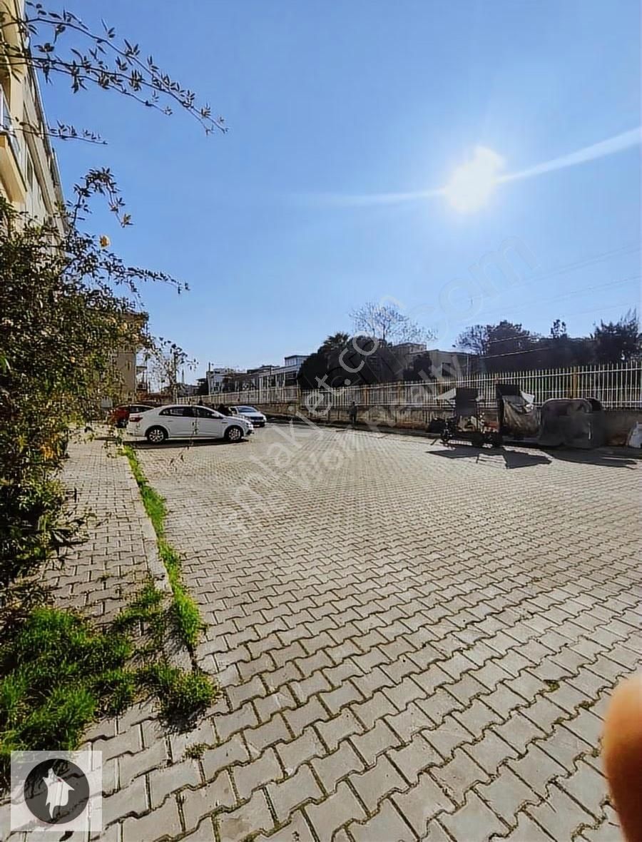 Çiğlide. Merkezi Konumda Satılık 2+1 Açık Mutfak Dubleks Daire - Görsel 5