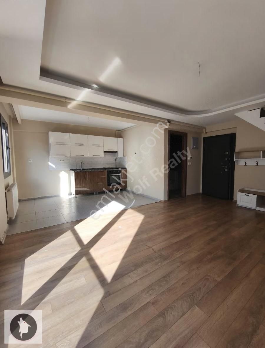 Çiğlide. Merkezi Konumda Satılık 2+1 Açık Mutfak Dubleks Daire - Görsel 30