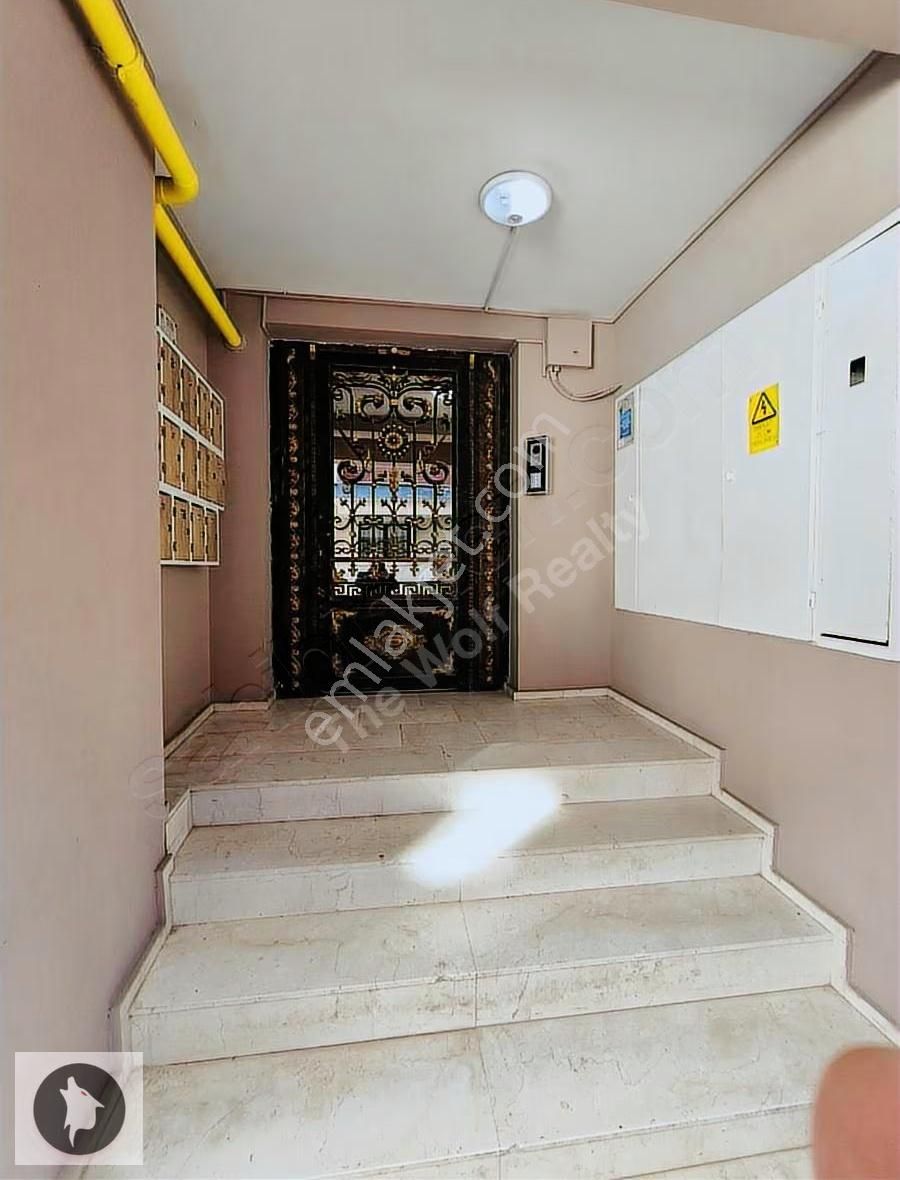 Çiğlide. Merkezi Konumda Satılık 2+1 Açık Mutfak Dubleks Daire - Görsel 27