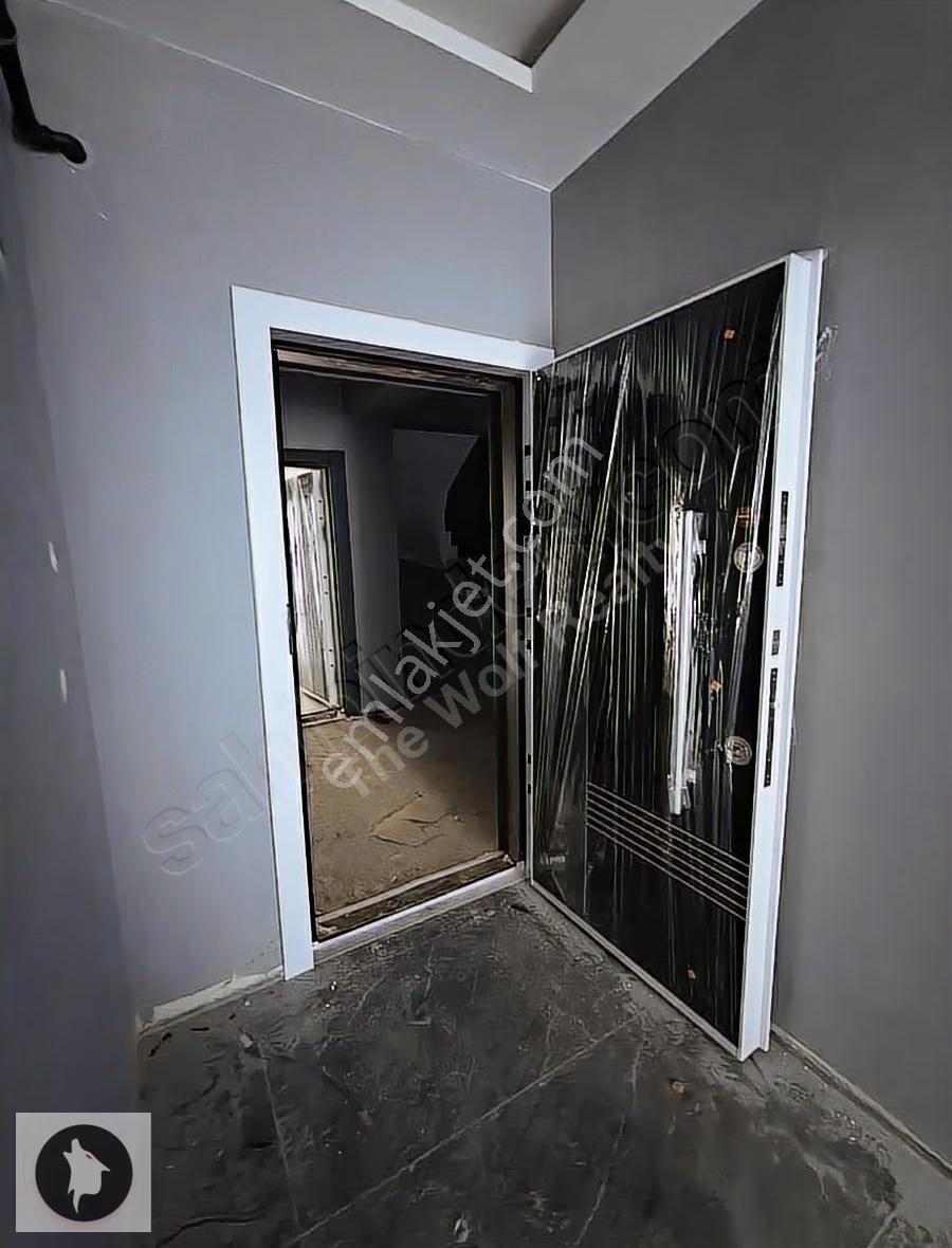 Menemen Esatpaşada Satılık Süper Lüks Daire 3+1 Merkezi Lokasyon