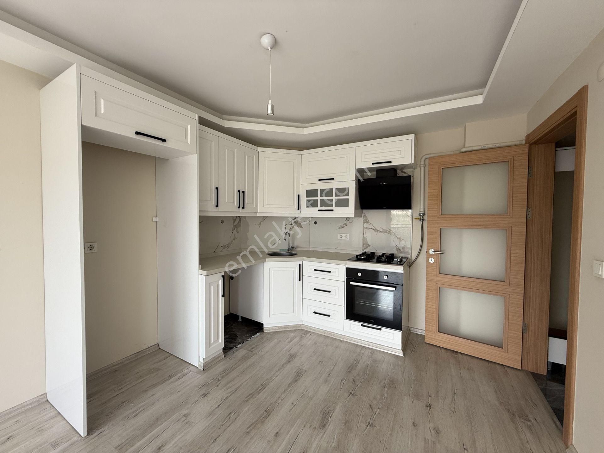 Seferihisar Camiikebir Mahallesi – Gözsüzler Caddesi’nde Satılık 2+1 Daire - Görsel 5