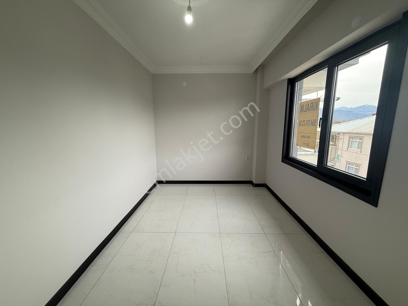 Yön Group'tan Çarşı Merkezde 2+1 Kiralık Daire - Görsel 10