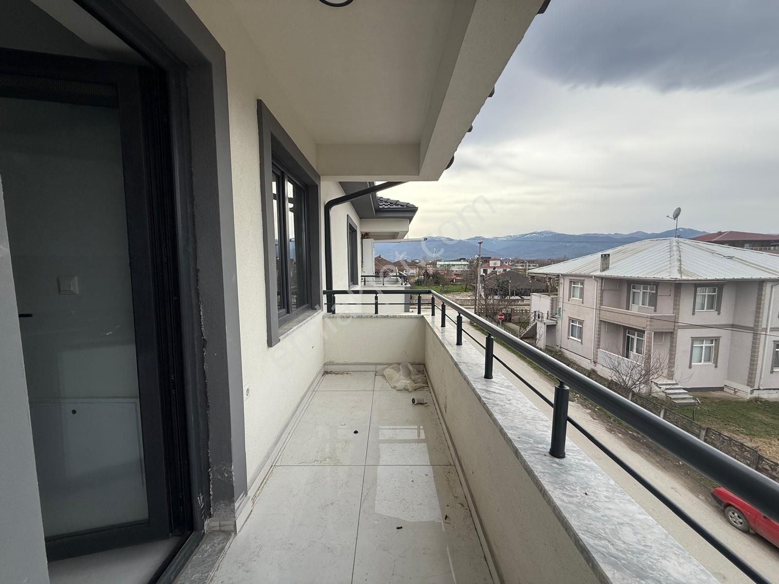 Yön Group'tan Çarşı Merkezde 2+1 Kiralık Daire - Görsel 7