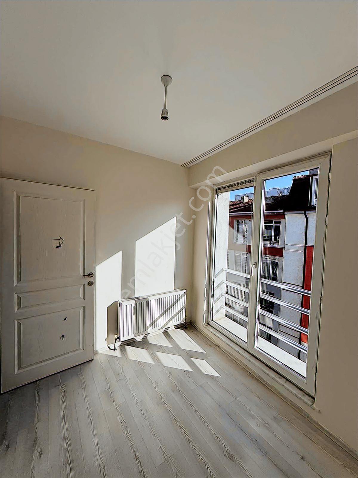 Vefa Koçhan'dan Dağçileği Sk'da 40m2 1+1 Kiralık Daire - Görsel 3
