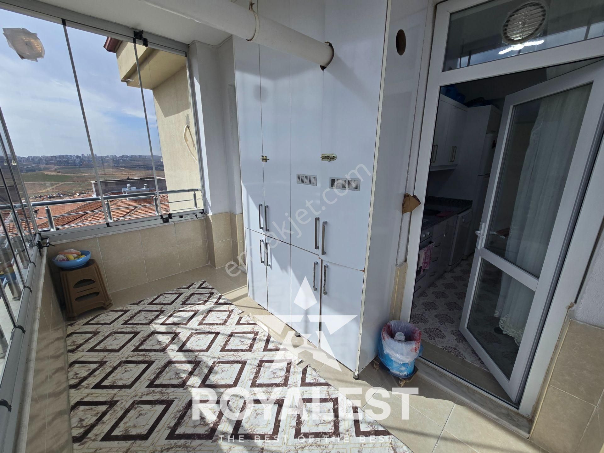 Royalest'ten Abdülhamit Han'da İskanlı Bakımlı Ve Ferah 2+1 - Görsel 6