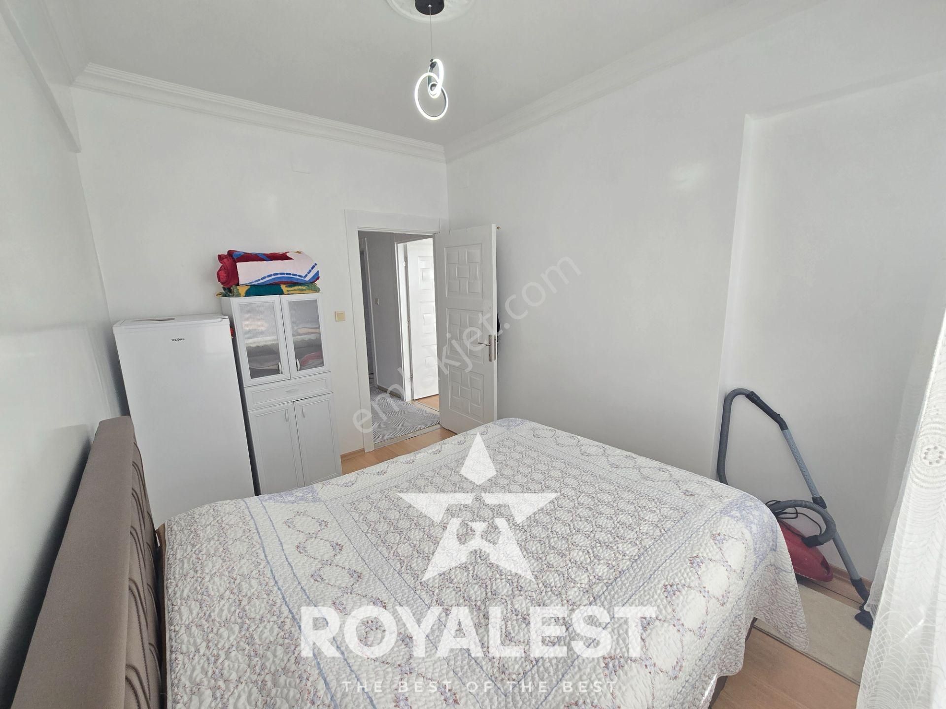 Royalest'ten Abdülhamit Han'da İskanlı Bakımlı Ve Ferah 2+1 - Görsel 8