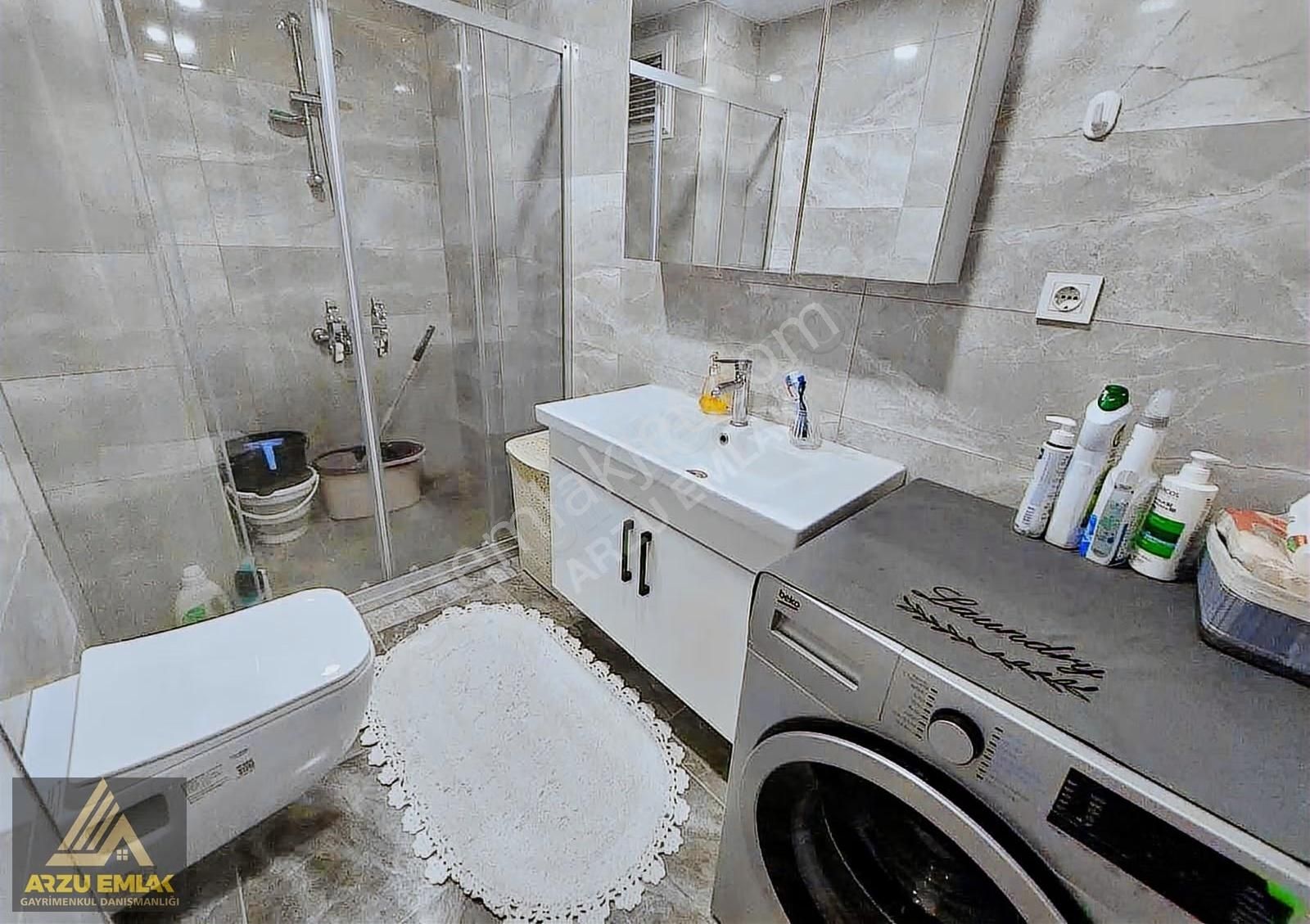 Arzu Emlaktan Gazi Mah Satılık Asansörlü 2 Yaşında Satılık Daire - Görsel 3