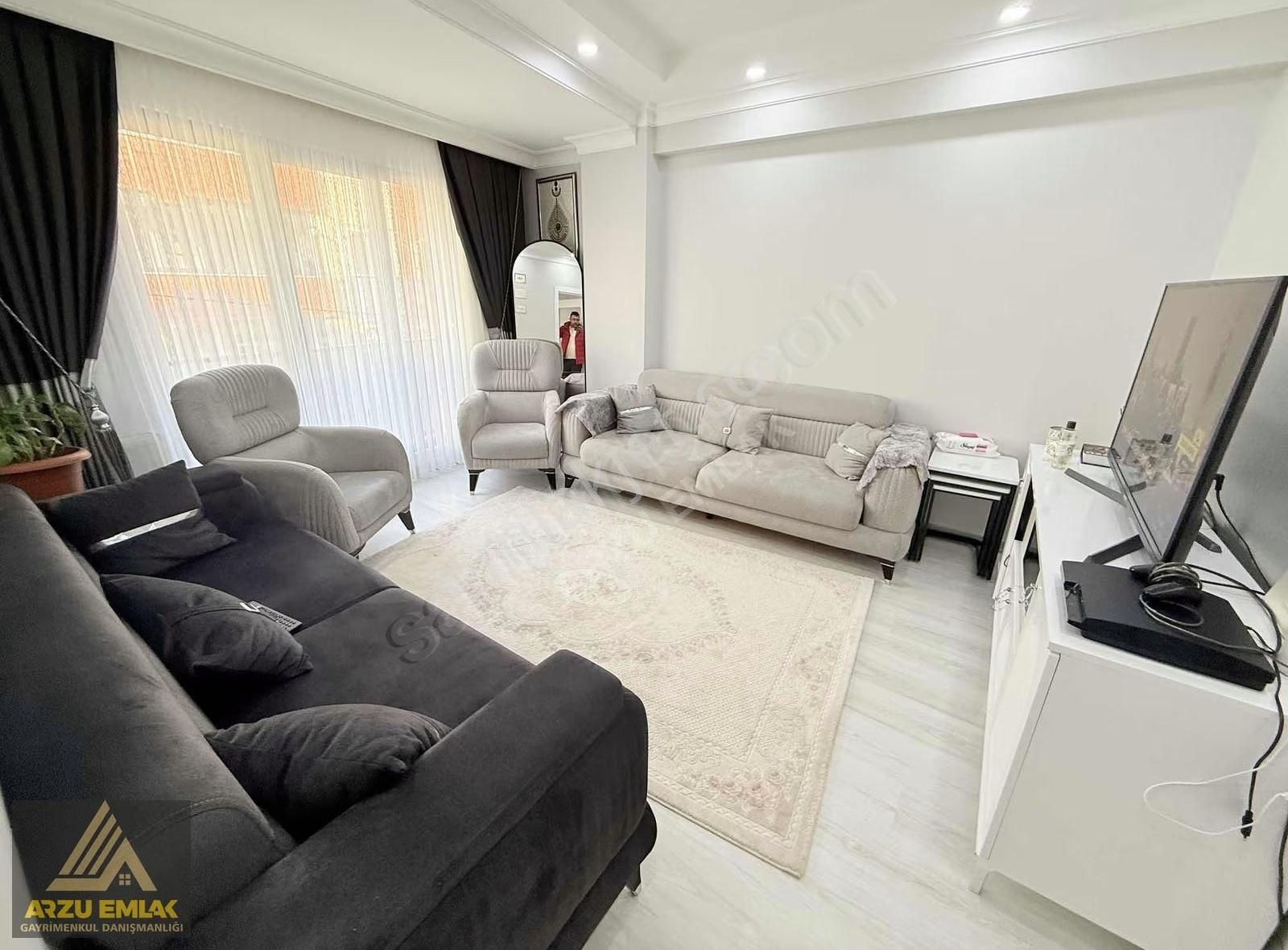 Arzu Emlaktan Gazi Mah Sıfır Asansörlü 2+1 2. Kat Satılık Daire - Görsel 3