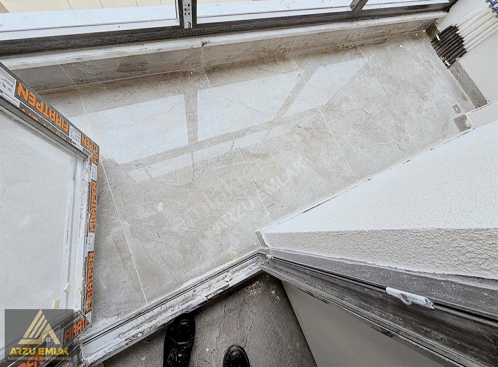 Arzu Emlak'tan 75.yıl Mah Satılık Sıfır Ara Kat Daire - Görsel 10