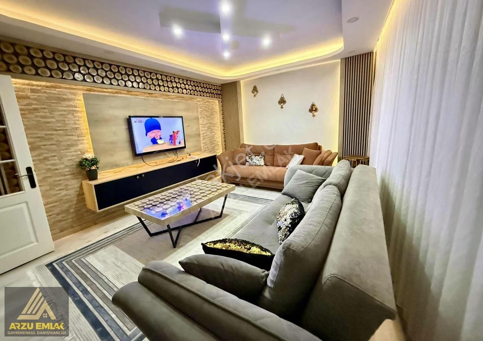 Arzu Emlaktan Gazi Mah Satılık 2+1 Bahçe Katı Masrafsız Daire - Görsel 11