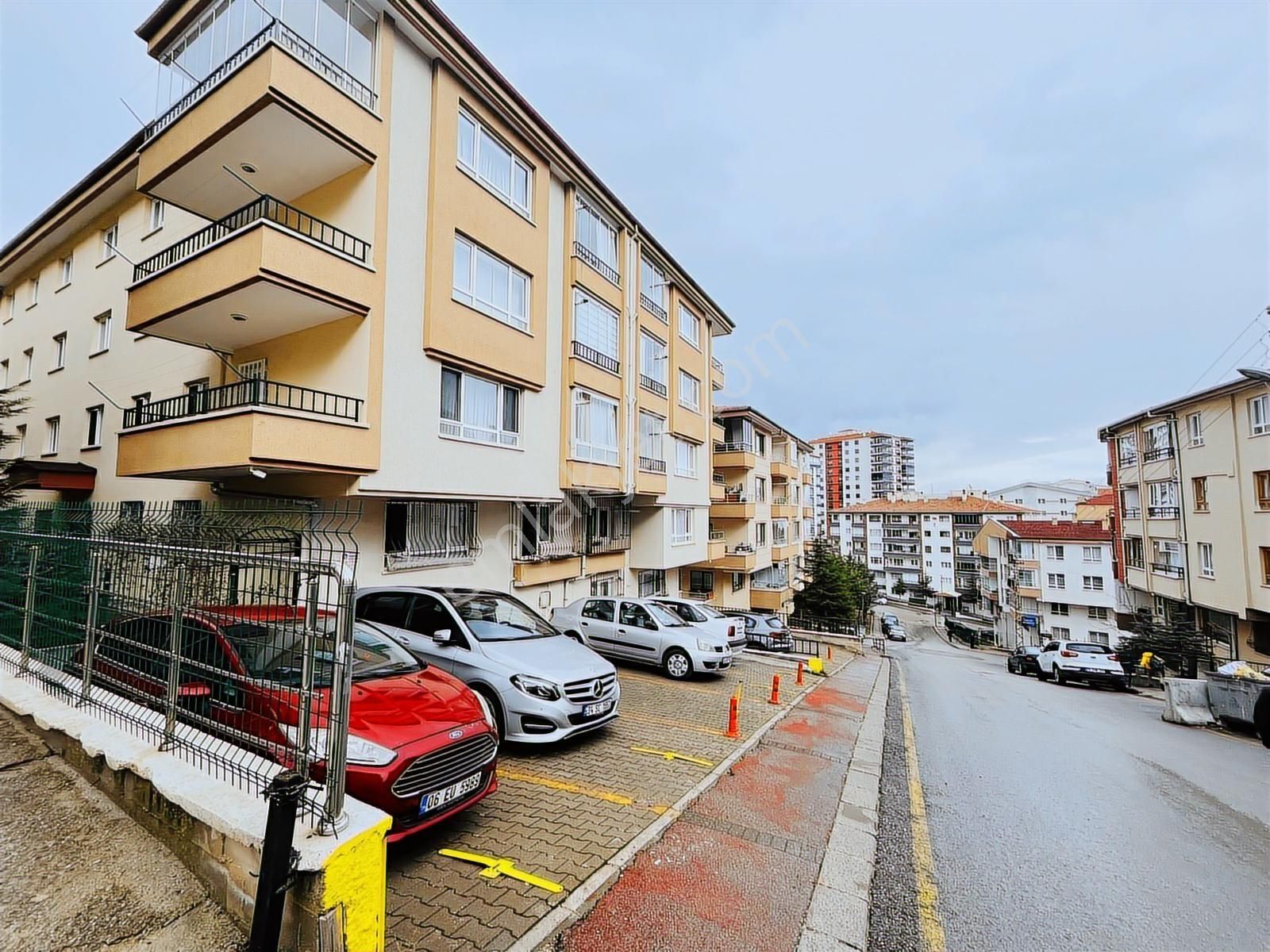 Valentia'dan Natoyolu Cadde Yakını 3+1 Satılık Daire !!! - Görsel 12