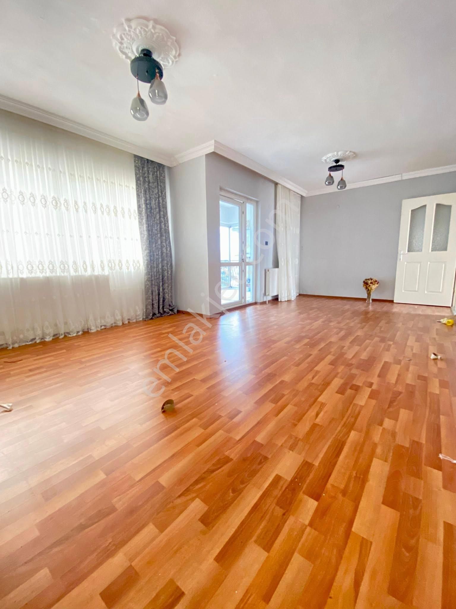 Site İçi 3+1 Ara Kat Asansörlü Doğalgaz Isıtmalı Krediye Uygun Masrafsız Daire - Görsel 16