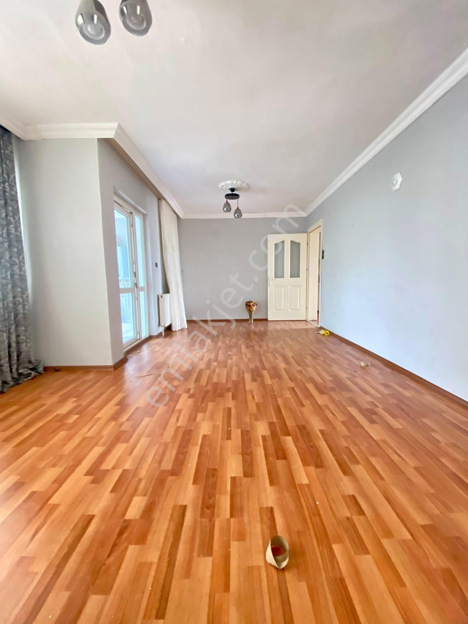 Site İçi 3+1 Ara Kat Asansörlü Doğalgaz Isıtmalı Krediye Uygun Masrafsız Daire - Görsel 6