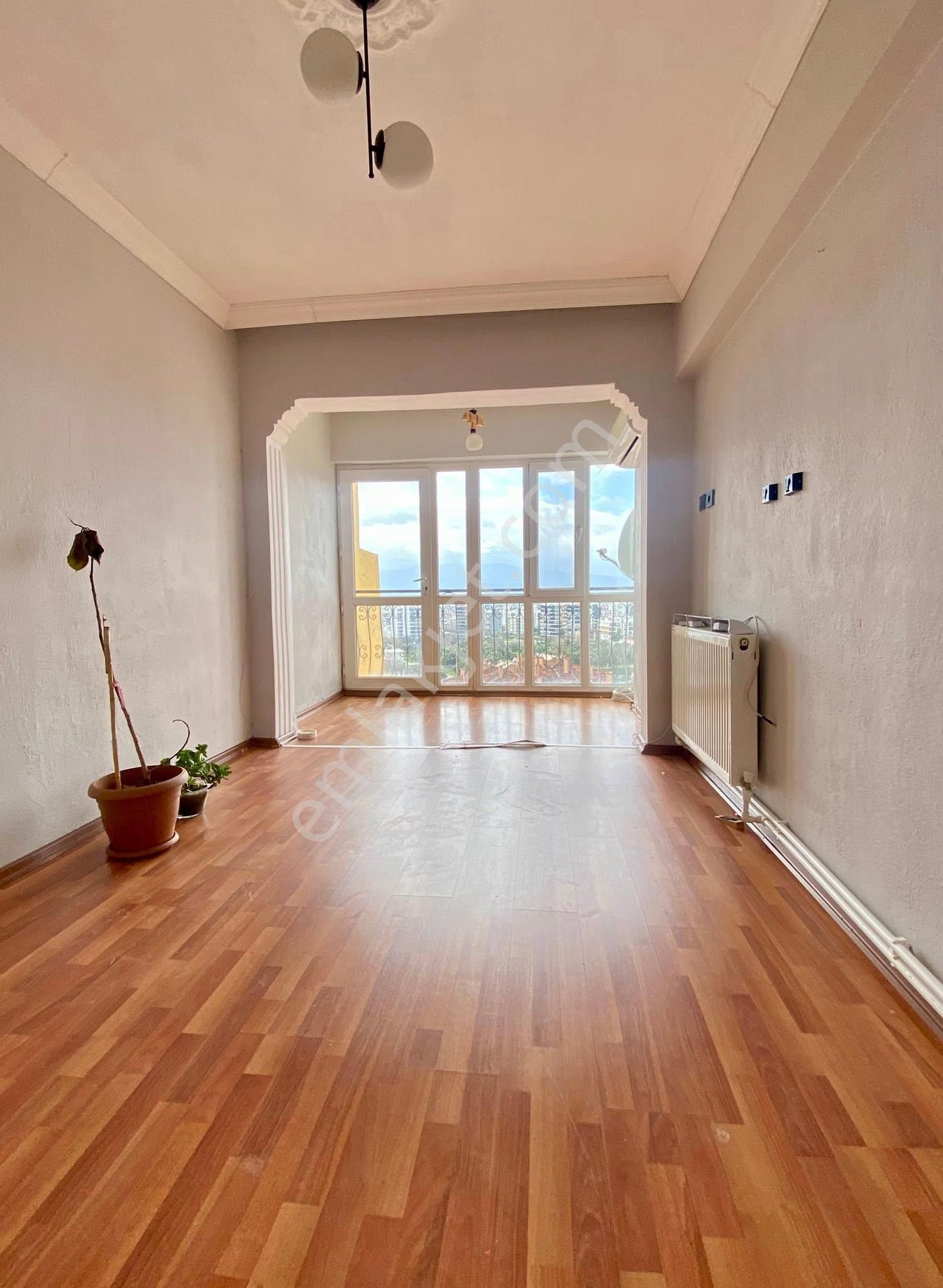 Site İçi 3+1 Ara Kat Asansörlü Doğalgaz Isıtmalı Krediye Uygun Masrafsız Daire - Görsel 4