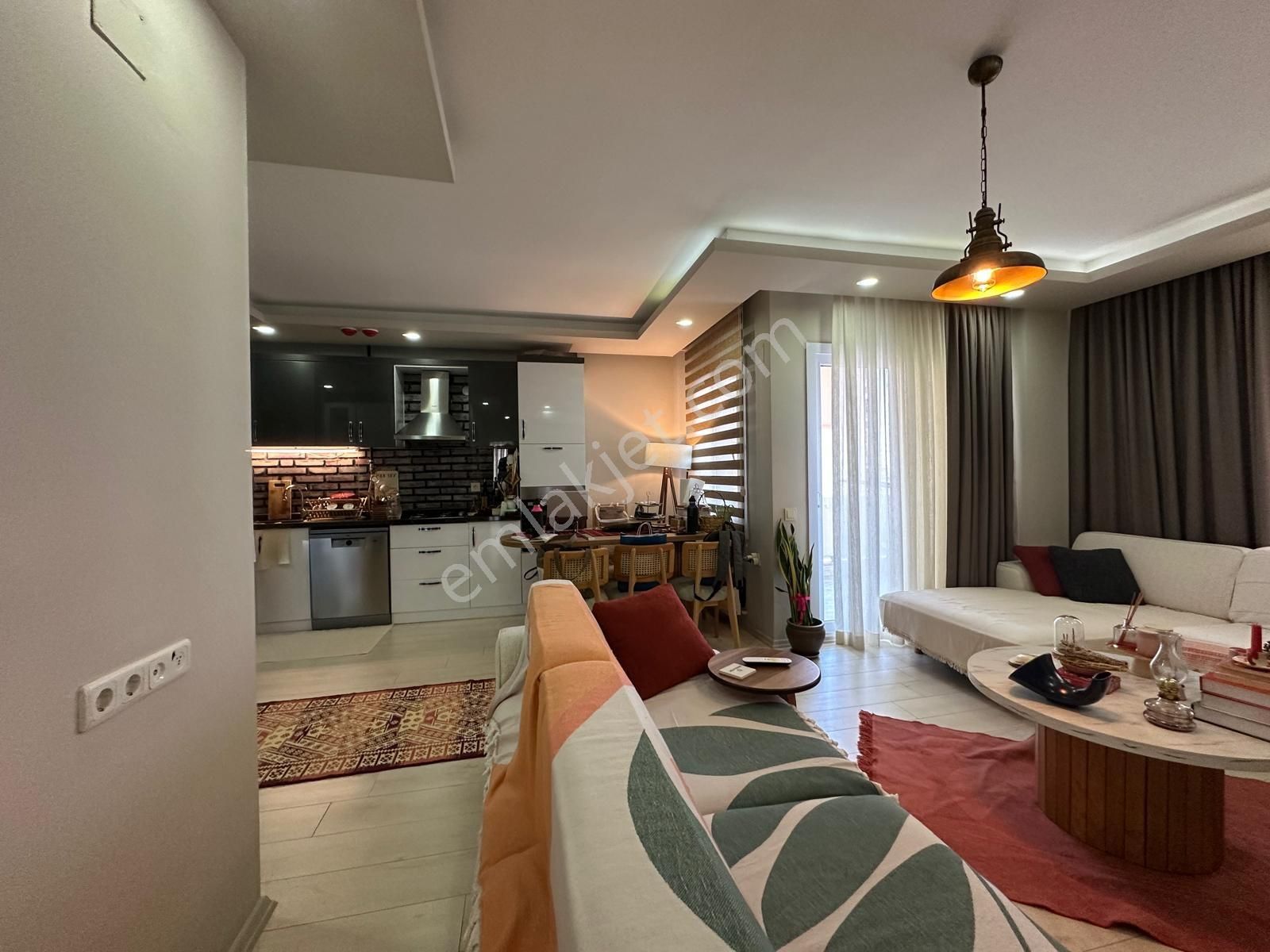 New Formdan Mezitli Atatürk Mahallesi'nde Kiralık 2+1 Daire - Görsel 24