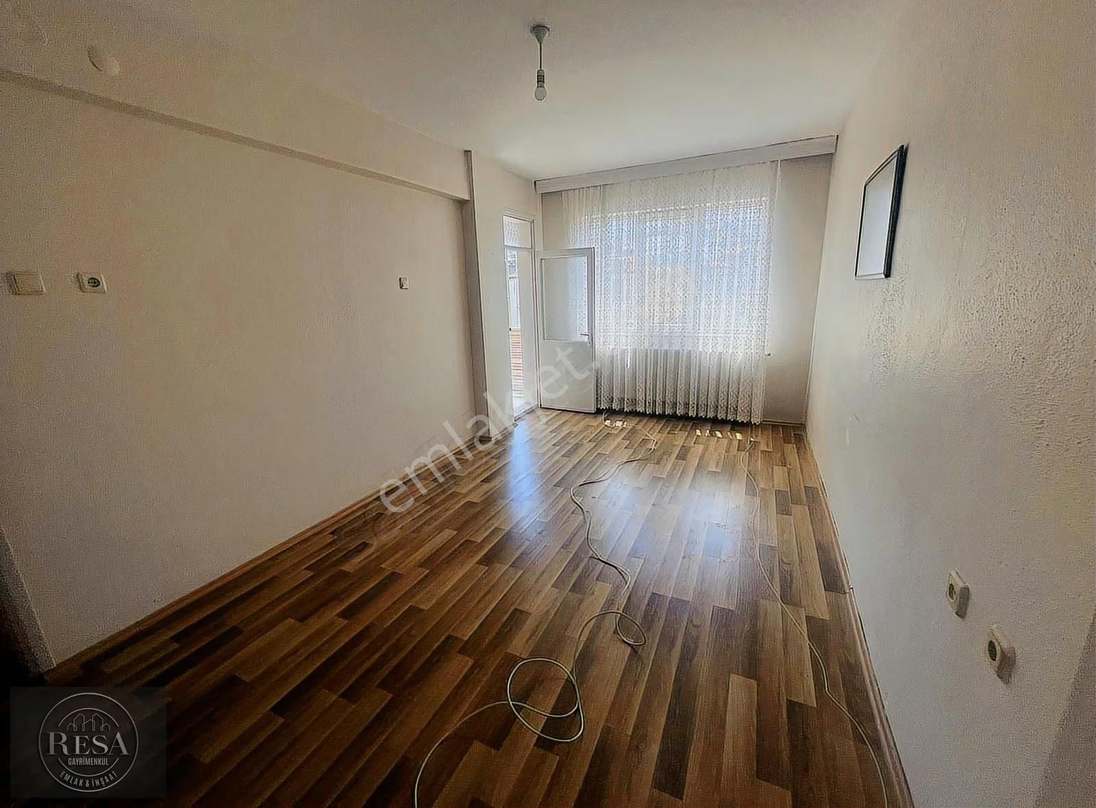 Resa Gayrimenkul'den Cafeler Sokağında 2+1 Sıcak Sulu Daire - Görsel 16