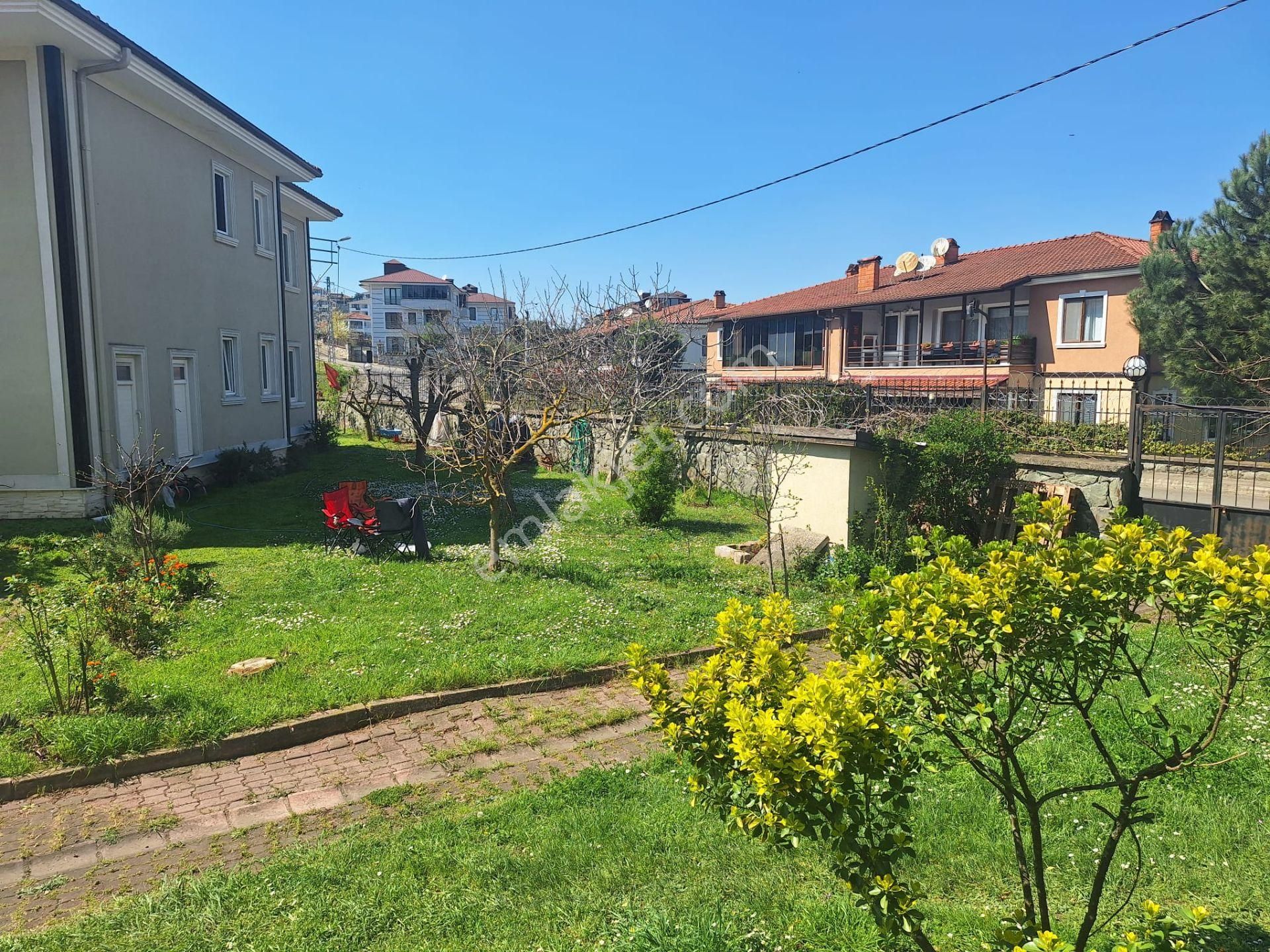 Serdivan İstiklal Mahallesinde Şömineli Geniş Daire - Görsel 24