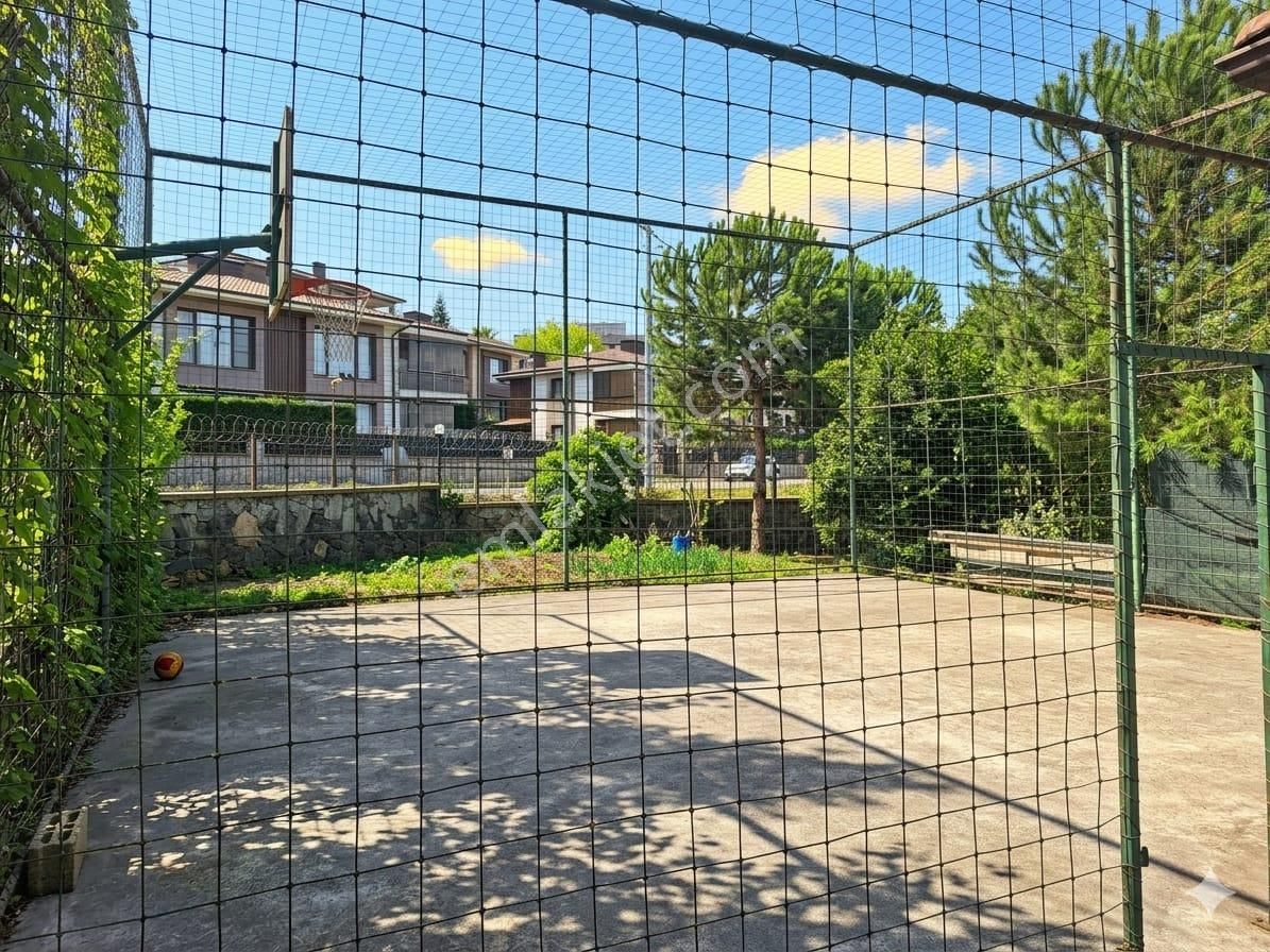 Serdivan İstiklal Mahallesinde Şömineli Geniş Daire