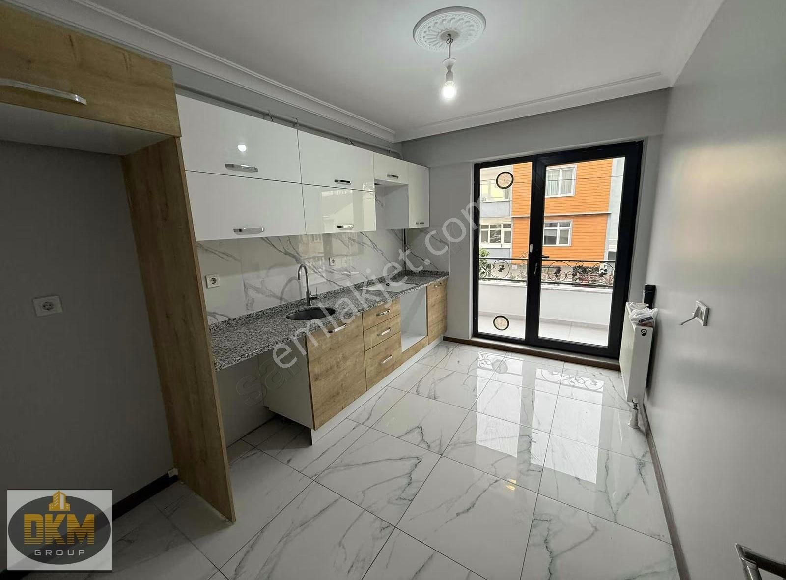 Kartepe Ataevlerde Satılık 3+1 Arakat Daire