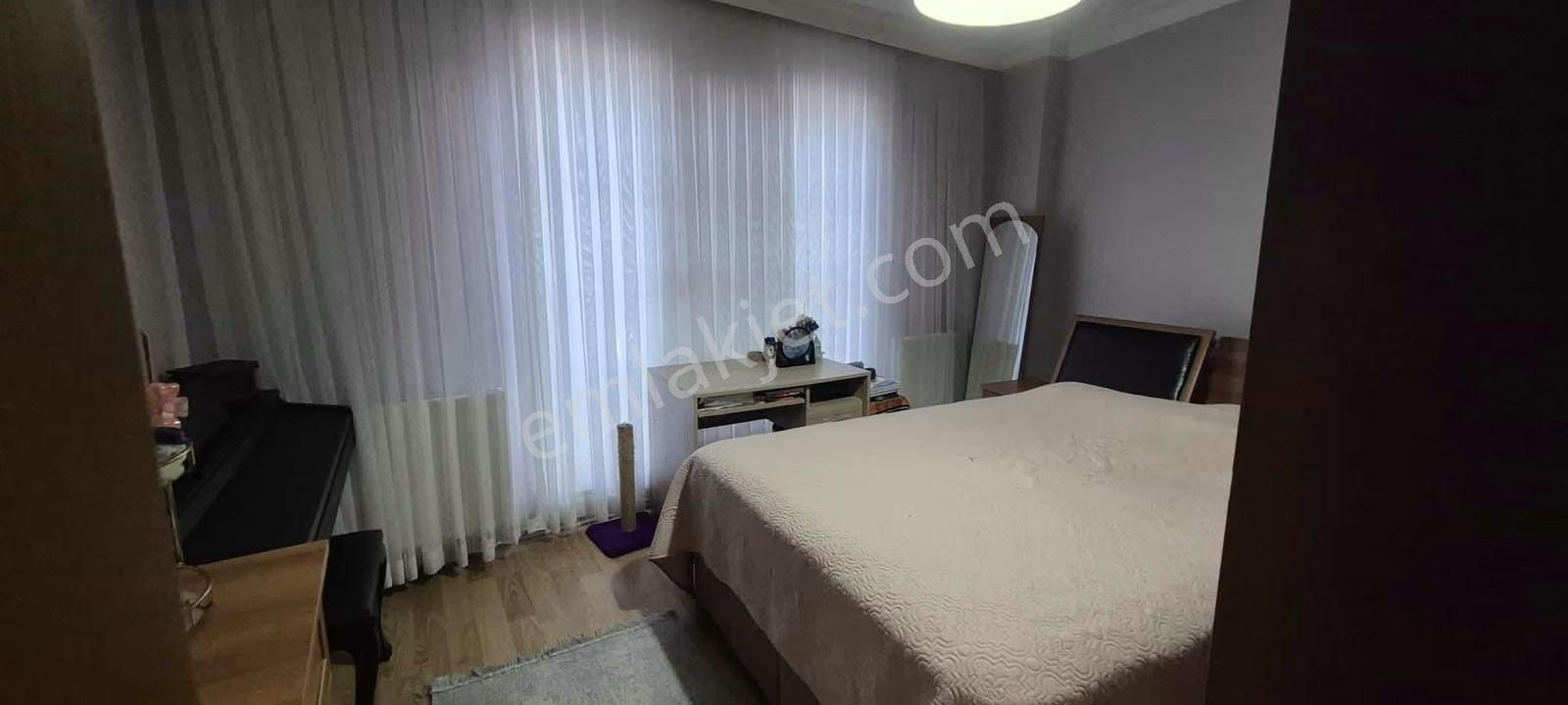 4 Levent Çeliktepe Satılık 2+1 Ara Kat Genç Bina Merkezi Konum - Görsel 13