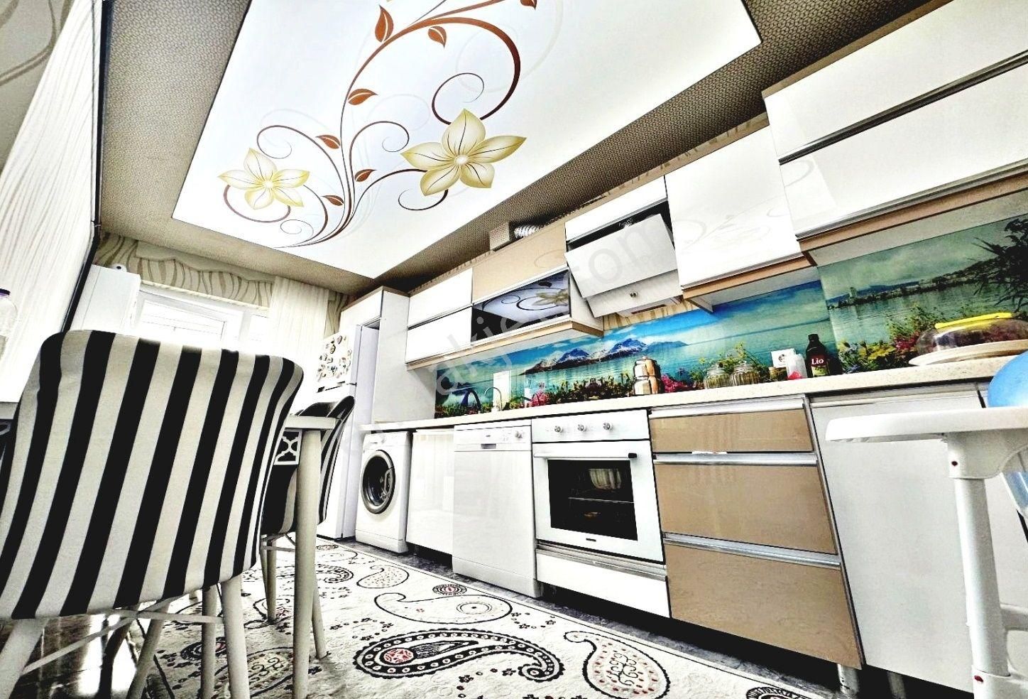 Cihandan Sancaktepe Mah Full Yapılı Kök Tapulu 3+1 Daire