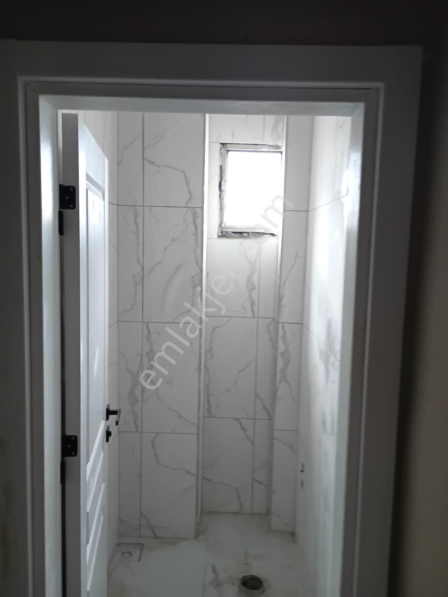 Mega Medipol'e Yürüme Mesafesinde İçi Komple Sıfırlanmış - Görsel 11