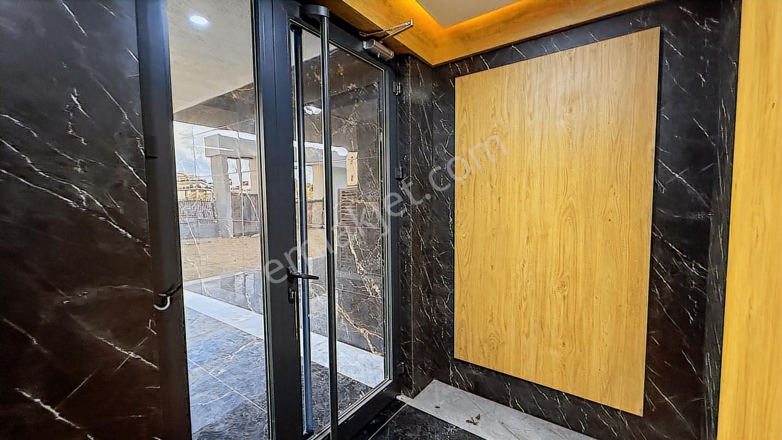 Tunç Loftta 1+1 Full Eşyalı Satılık Daire Kardeşkentlere 1 Dk - Görsel 4
