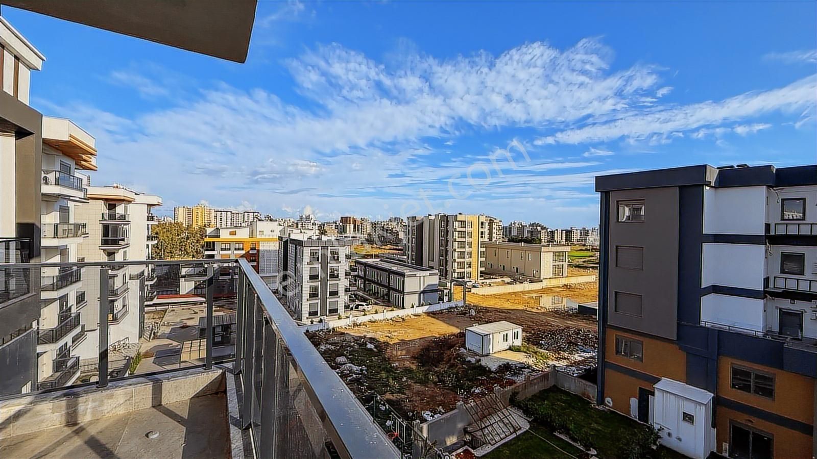 Tunç Loftta 1+1 Full Eşyalı Satılık Daire Kardeşkentlere 1 Dk - Görsel 21