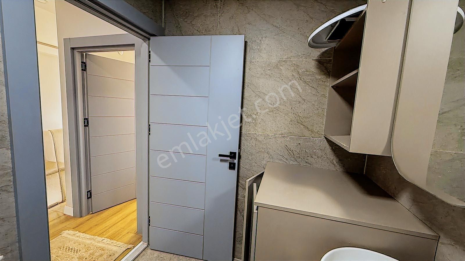 Tunç Loftta 1+1 Full Eşyalı Satılık Daire Kardeşkentlere 1 Dk - Görsel 28