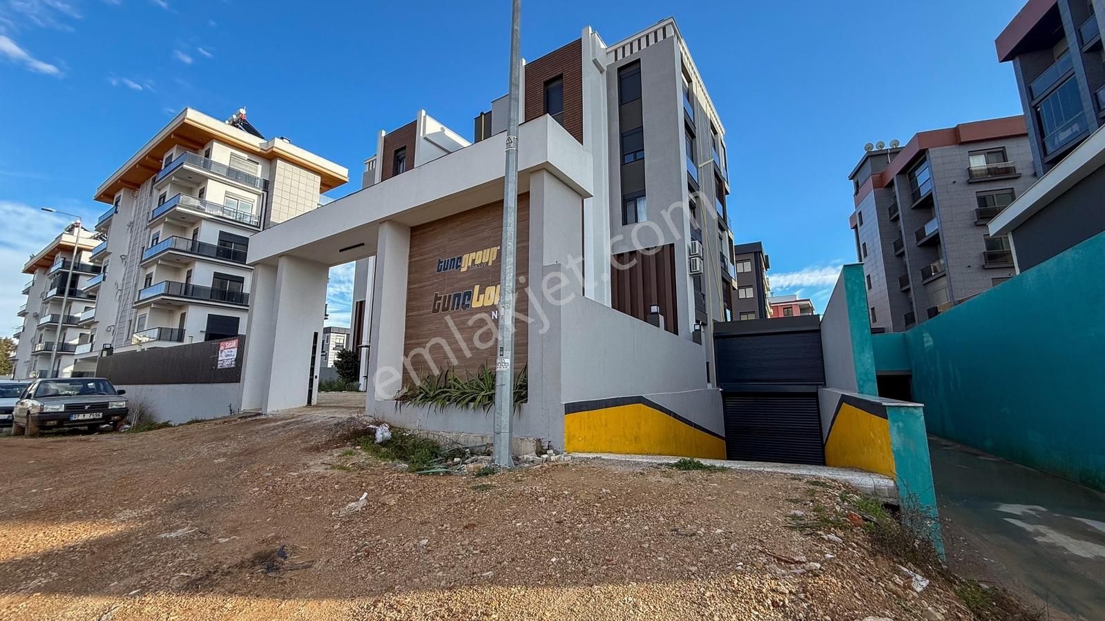 Tunç Loftta 1+1 Full Eşyalı Satılık Daire Kardeşkentlere 1 Dk - Görsel 23