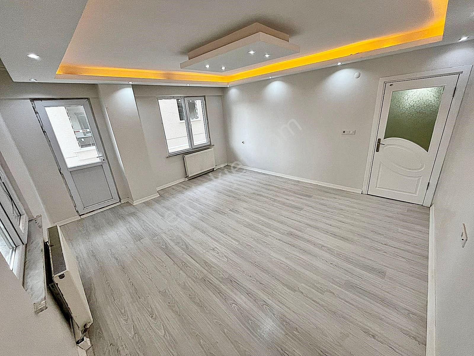 Az-er Yapıdan Çerkezköy'de Satılık İskanlı Teraslı 2+1 Daire!! - Görsel 3