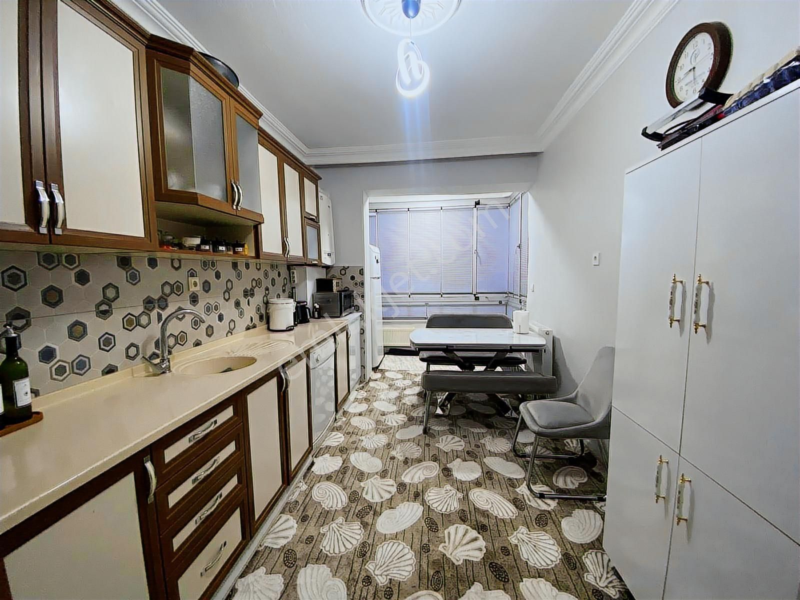 Yazır'da Tramvaya Yakın, Yeni İstanbul Cd. Cepheli 3+1 Daire - Görsel 2