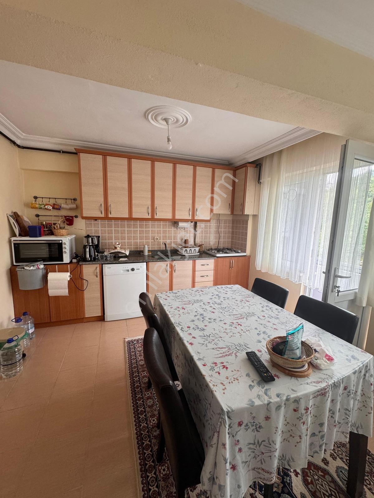 Cide Demirtaş Emlak Güvencesiyle Sahilde Satılık 2 + 1 Daire - Görsel 28