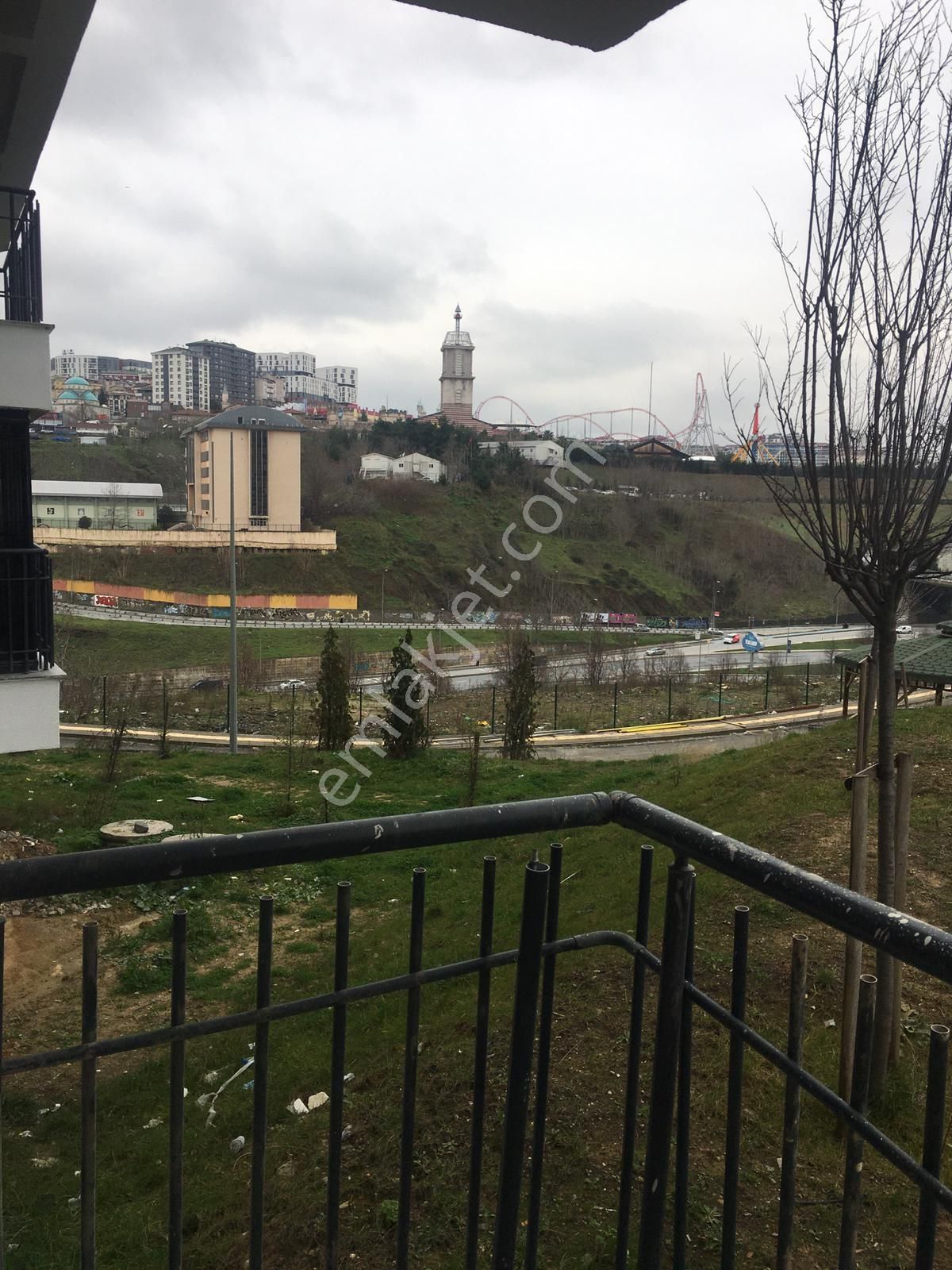 Bahçeli Balkonlu Bağlarbaşı 7a Vadi Evlerinde 1+1 - Görsel 15