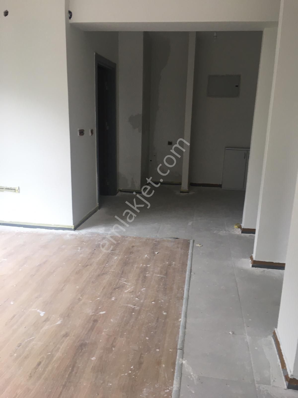 Bahçeli Balkonlu Bağlarbaşı 7a Vadi Evlerinde 1+1 - Görsel 10