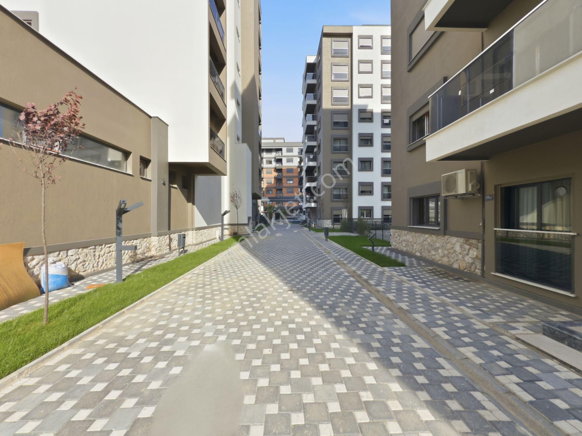 Çiğli Ataşehir 'de Havuzlu Sitede 2+1 Kiralık Daire - Görsel 6