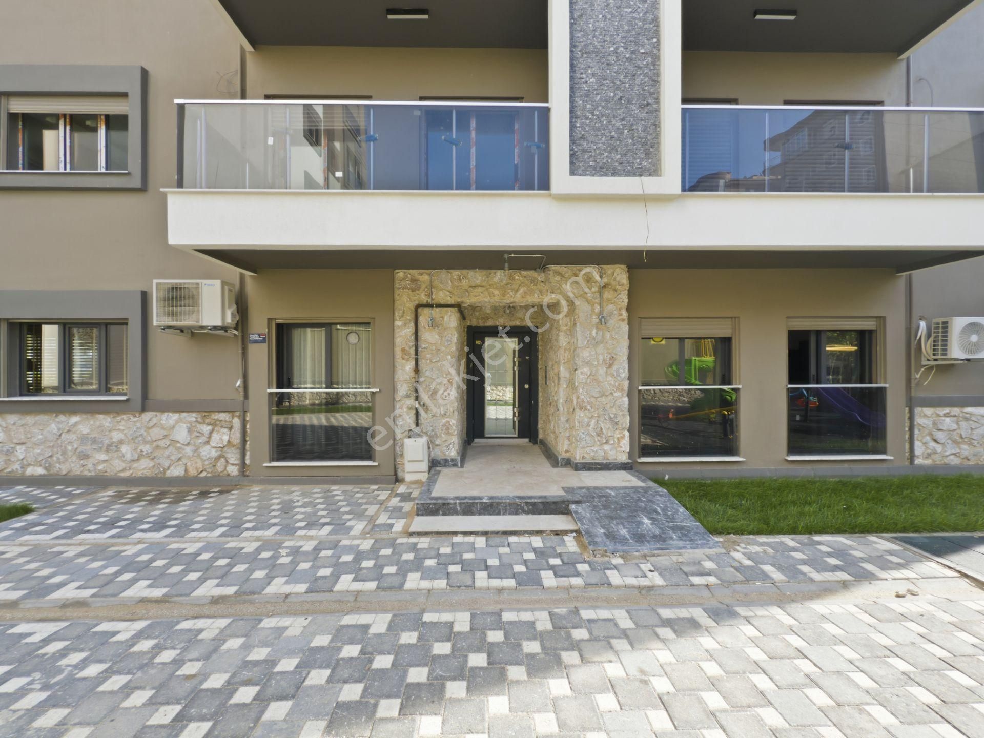 Çiğli Ataşehir 'de Havuzlu Sitede 2+1 Kiralık Daire - Görsel 7