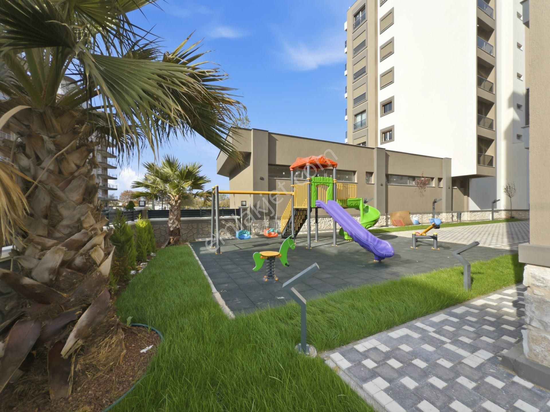 Çiğli Ataşehir 'de Havuzlu Sitede 2+1 Kiralık Daire - Görsel 5