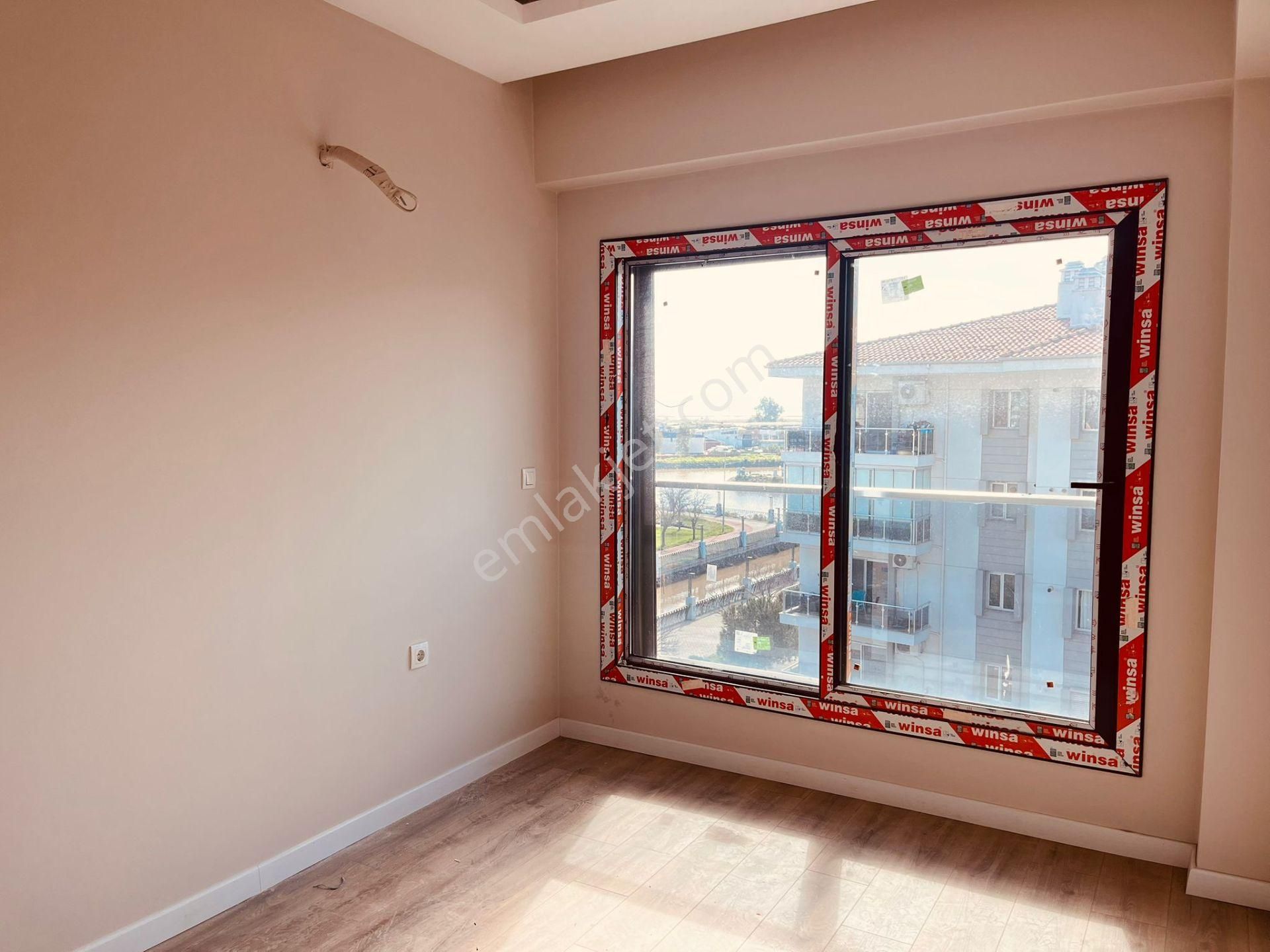 Çiğli Ataşehir 'de Havuzlu Sitede 2+1 Kiralık Daire - Görsel 22