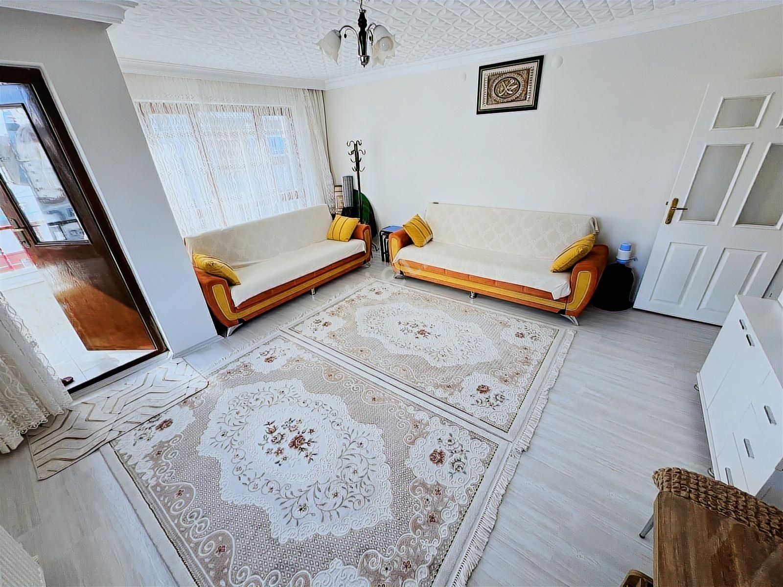 Cihandan Piri Cadde Paralelinde Katta Full Güneşli 2+1 Daire - Görsel 12