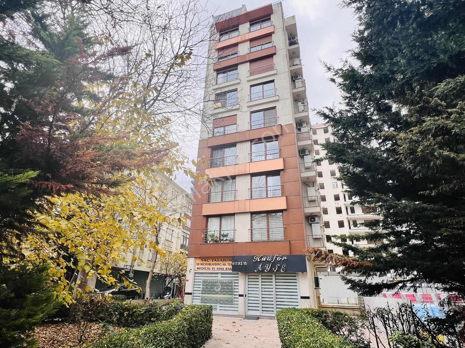 Cadde Emlak'tan Ethem Efendide 5.kat 2+1 Kombili Boş Daire