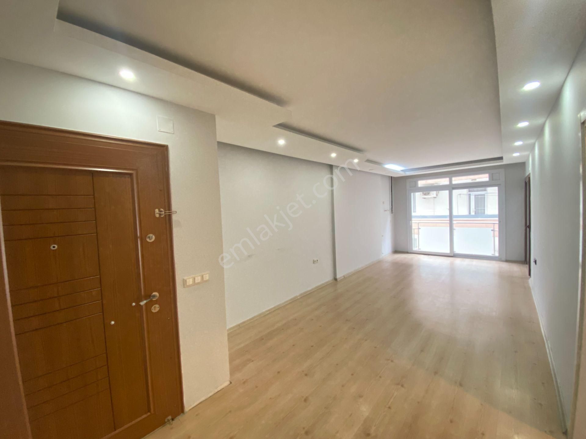 Reşatbey'de 1+1 55 M2 Kapalı Mutfak Daire Veya Home Ofis - Görsel 3