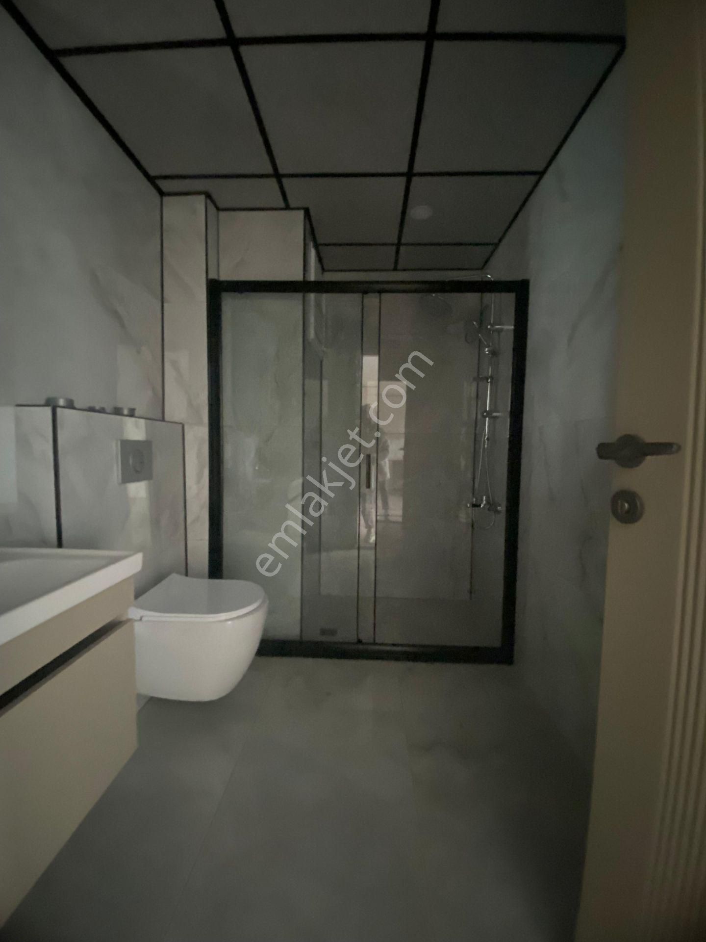 Erdemli Merkezde Kiralık 1+1 Daire - Görsel 9