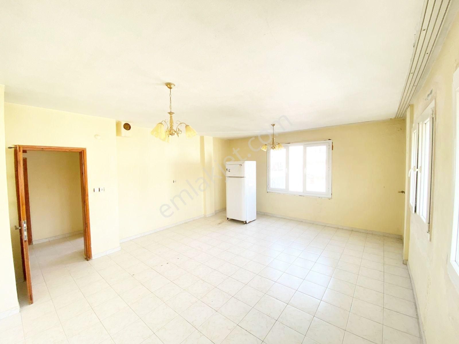 Bahçeşehir'de_3.katlı_müstakil_binanın_2.katında_geniş_2+1_kiralık - Görsel 18