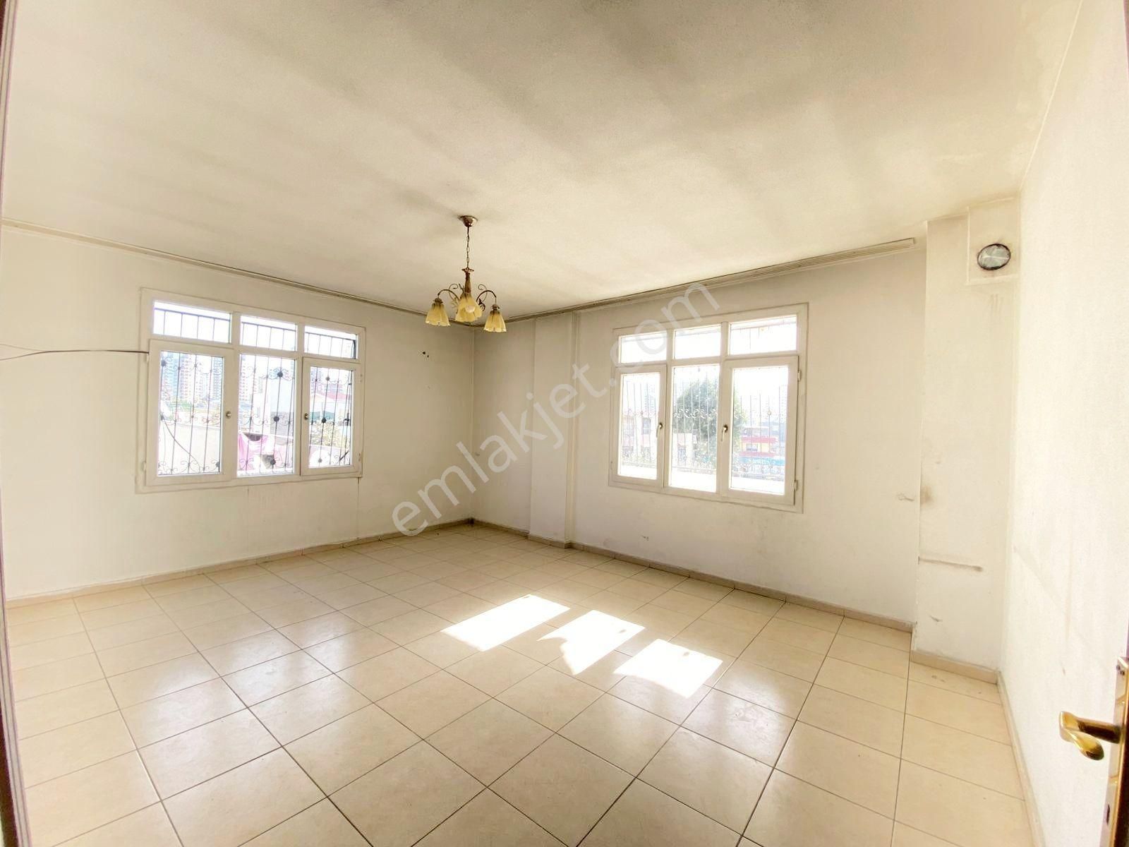 Bahçeşehir'de_3.katlı_müstakil_binanın_2.katında_geniş_2+1_kiralık - Görsel 5