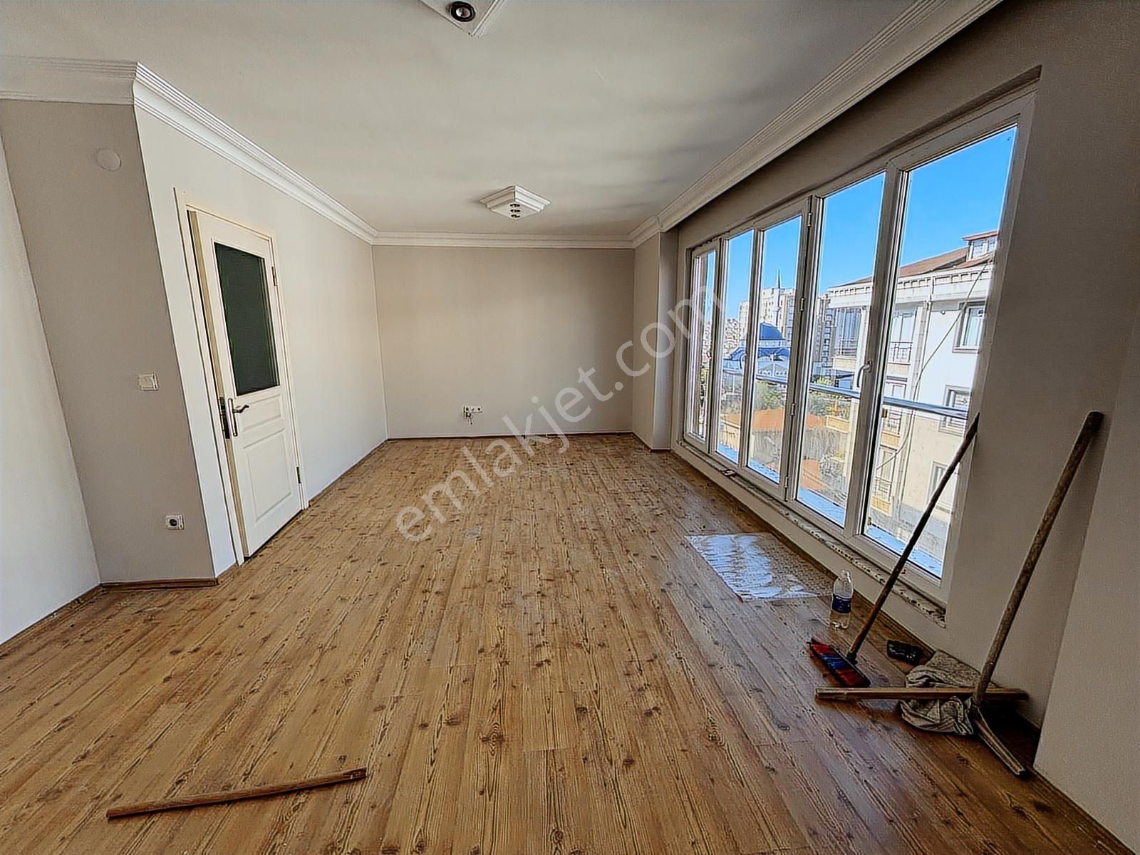 Metrobüse 10 Dk 3+2 Dubleks Kiralık Daire - Görsel 18